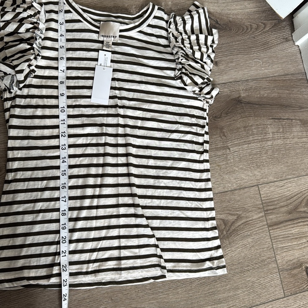 INDUSTRY Striped Ruffle Sleeve Top - Picture 7 of 7